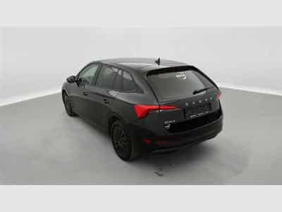 Skoda Scala 1.0 TSI 95cv Ambition (2020) - Foto 2