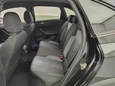 VW Taigo 1.0 TSI 115cv DSG R-Line CARPLAY / FULL LED / CAMERA / JA 18 (2025) - Foto 13