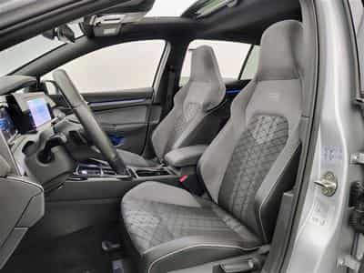VW Golf 1.5 eTSI 150cv DSG R-Line NAVI / FULL LED / TOIT PANO / CAM (2024) - Foto 7