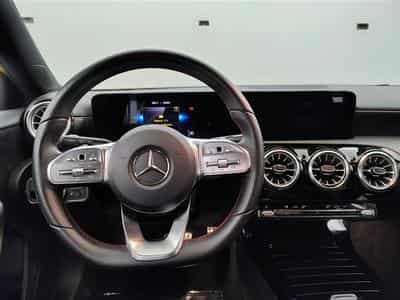 Mercedes A 200 A 200 DCT PACK AMG NAVI / FULL LED / CAMERA (2022) - Foto 9