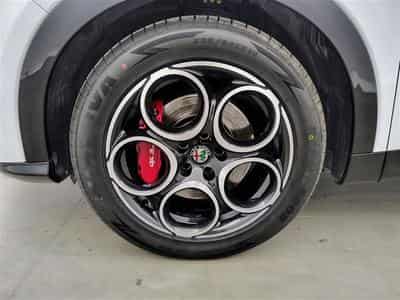 Alfa-Romeo Tonale 1.6 130 TI TCT7 *NAVI/FULL LED/CAM/PDC AV AR/JA18* (2023) - Foto 6
