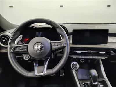 Alfa-Romeo Tonale 1.6 130 TI TCT7 *NAVI/FULL LED/CAM/PDC AV AR/JA18* (2023) - Foto 9