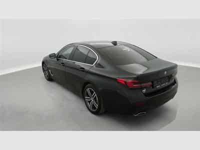 BMW 520 520eA PHEV CUIR/NAVI/FULL LED/JA18/PDC (2021) - Foto 2
