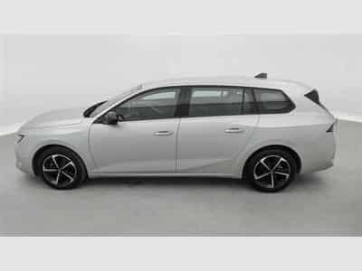 Opel Astra Sports Tourer 1.2 Turbo Edition NAVI / FULL LED / CARPLAY (2024) - Foto 3