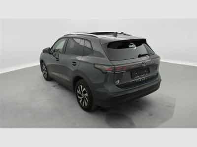 VW Tiguan 1.5 eTSI 150cv DSG United CARPLAY / FULL LED / TOIT PANO (2024) - Photo 2