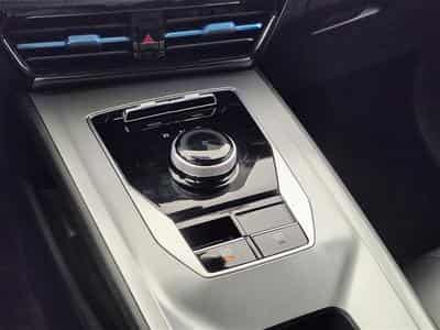 MG MG5 e-MG5 61 kWh Long Range Luxury NAVI / FULL LED / CUIR (2022) - Photo 12