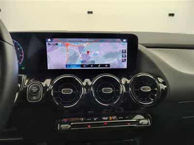 Mercedes B 180 B 180 Business Solution S-CUIR/NAVI/JA/PDC (2020) - Photo 11