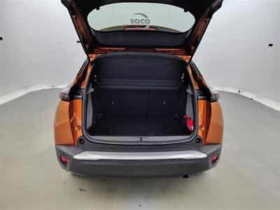 Peugeot 2008 1.2 PureTech Active Pack NAVI/JA/PDC (2023) - Foto 14