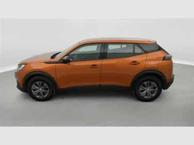 Peugeot 2008 1.2 PureTech Active Pack NAVI/JA/PDC (2023) - Foto 3