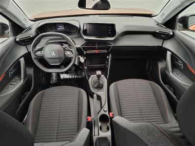 Peugeot 2008 1.2 PureTech Active Pack NAVI/JA/PDC (2023) - Foto 8