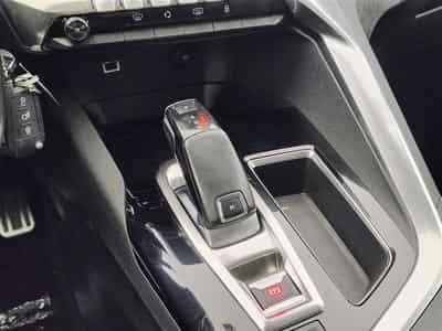 Peugeot 5008 1.2 PureTech Active Pack°NAV°CARPLAY°PDC°JA17 (2020) - Foto 12