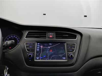 Hyundai i20 1.2i Sky NAVI/LED/JA17/PDC AV AR (2020) - Foto 11