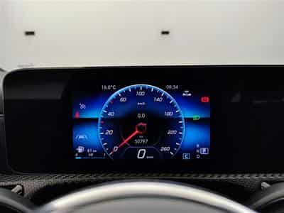 Mercedes CLA 180 180 SB Business Line NAVI/FULL LED/JA17 (2022) - Foto 10