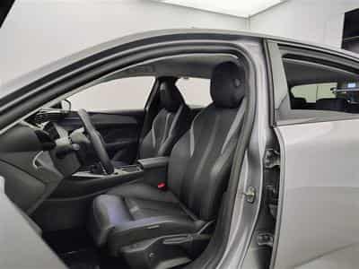 Peugeot 308 1.2 PureTech Allure NAVI / S-CUIR / FULL LED (2024) - Photo 7