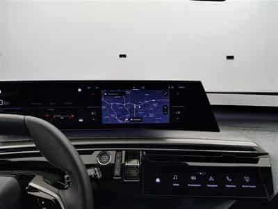 Peugeot 5008 1.2 HYBRID 145cv e-DSC6 GT 7pl. NAVI / FULL LED / CAMERA 360 (2026) - Foto 11