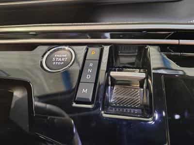 Peugeot 5008 1.2 HYBRID 145cv e-DSC6 GT 7pl. NAVI / FULL LED / CAMERA 360 (2026) - Foto 12