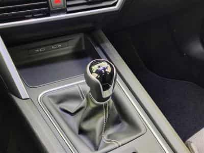Seat Leon 1.0 EcoTSI Move! NAVI/LED/JA16/PDC AV AR (2023) - Foto 12