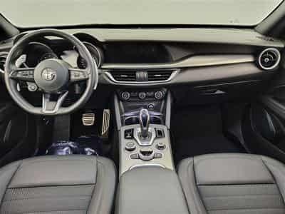 Alfa-Romeo Stelvio 2.2 MJD AWD Sprint NAVI / CUIR / CARPLAY (2022) - Foto 8