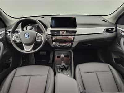 BMW X1 PHEV 1.5iA xDrive25e NAVI / FULL LED / CUIR / HUD (2022) - Foto 8