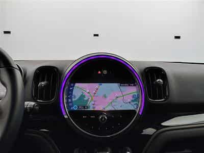 MINI Countryman SE All4 1.5A PHEV Cooper SE ALL4/NAVI/FULL LED/JA17/PDC (2023) - Photo 11