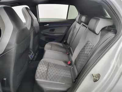 VW Golf 1.5 eTSI 150cv DSG R-Line NAVI / CAMERA / CARPLAY / TO PANO (2024) - Foto 13