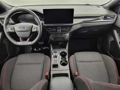 Ford Focus SW 1.5 EcoBlue 115cv PowerShift ST-Line NAVI / FULL LED (2025) - Foto 8