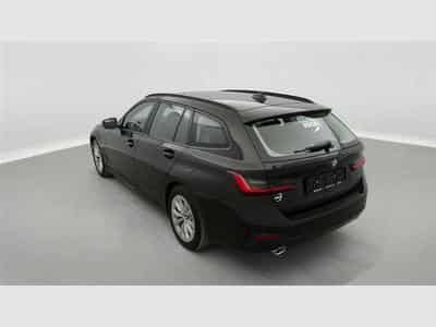 BMW 320 Touring 320eA PHEV Cuir / Navi / Led (2022) - Foto 2