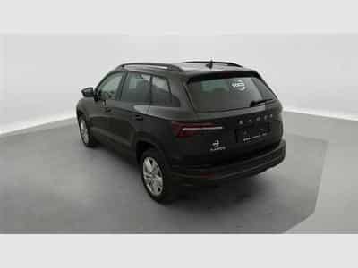 Skoda Karoq 1.0 TSI 115Cv Executive NAVI / CAMERA / CARPLAY / PDC (2025) - Foto 2