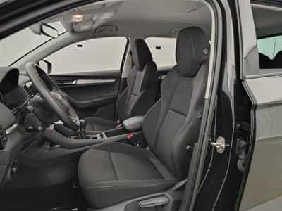 Skoda Karoq 1.0 TSI 115Cv Executive NAVI / CAMERA / CARPLAY / PDC (2025) - Foto 7