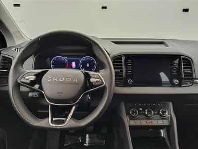 Skoda Karoq 1.0 TSI 115Cv Executive NAVI / CAMERA / CARPLAY / PDC (2025) - Foto 9