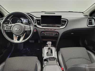 Kia XCeed PHEV 1.6 GDi Business Line DCT (2020) - Foto 8