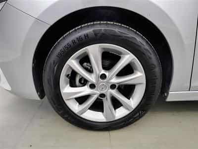 Opel Corsa 1.2i Elegance NAVI / FULL LED / PDC (2023) - Foto 6
