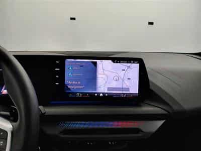 BMW 120 120iA Pack M NAVI / FULL LED / PANO / CAMERA / JA 18" (2025) - Photo 11
