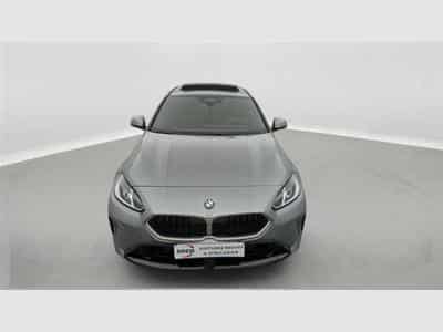 BMW 120 120iA Pack M NAVI / FULL LED / PANO / CAMERA / JA 18" (2025) - Photo 4
