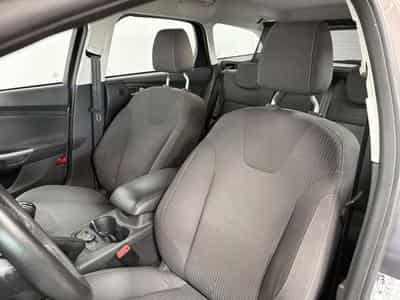 Ford Focus Titanium *1.Hand *AHK*City-Paket*Tempomat (2014) - Foto 10