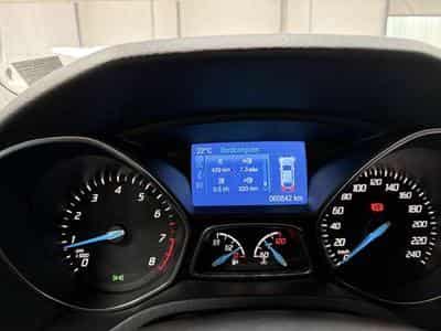 Ford Focus Titanium *1.Hand *AHK*City-Paket*Tempomat (2014) - Foto 13