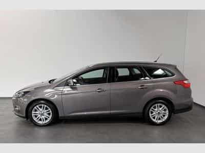 Ford Focus Titanium *1.Hand *AHK*City-Paket*Tempomat (2014) - Foto 3