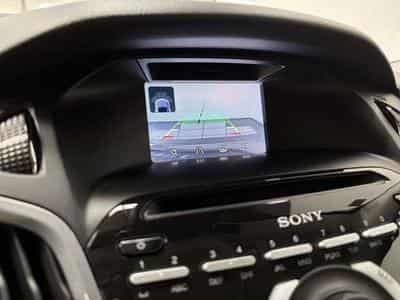 Ford Focus Titanium *1.Hand *AHK*City-Paket*Tempomat (2014) - Foto 8