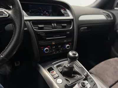 Audi A4 Avant quattro 2.0 TDI S line *AHK *Alcantara (2015) - Foto 11