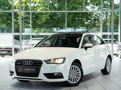 Audi A3 2.0 TDI ambiente quattro *1.Hand *AHK *Pano (2014) - Photo 1