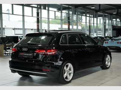 Audi A3 q Sportback 2.0 TFSI S-Tr. *1.H *ACC*Pano*PDC (2019) - Photo 8