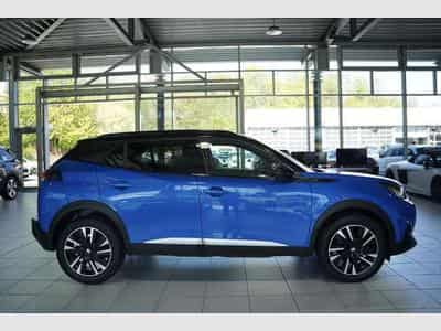 Peugeot 2008 GT *18 Zoll *ACC *Digital *Kamera (2020) - Photo 6