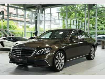 Mercedes E 220 d Limousine 9G Exclusive *19 *AHK *Kam (2016) - Photo 4