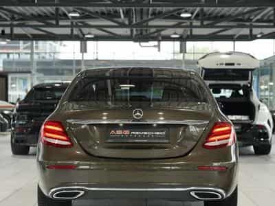 Mercedes E 220 d Limousine 9G Exclusive *19 *AHK *Kam (2016) - Photo 9