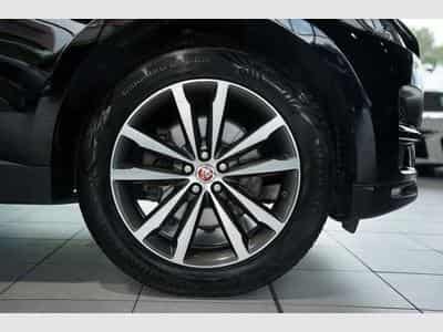 Jaguar F-Pace Prestige AWD *Pano *20Zoll *Navi (2017) - Photo 13