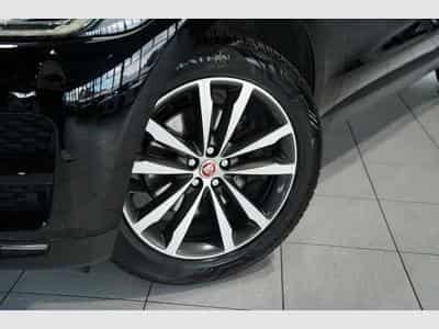 Jaguar F-Pace Prestige AWD *Pano *20Zoll *Navi (2017) - Photo 3