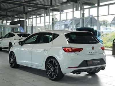 SEAT Leon Cupra 2.0 TSI 290 DSG *Kamera *Leder *SHZ (2019) - Photo 9