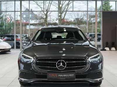 Mercedes E 220 d T Avantgarde *1.Hand *AHK *Navi *MwSt. (2023) - Photo 3