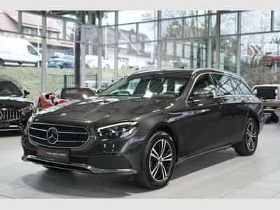 Mercedes E 220 d T Avantgarde *1.Hand *AHK *Navi *MwSt. (2023) - Photo 4