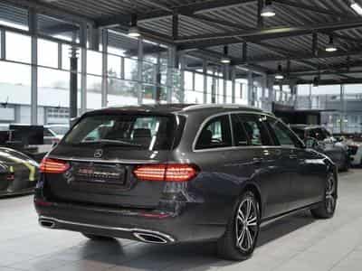 Mercedes E 220 d T Avantgarde *1.Hand *AHK *Navi *MwSt. (2023) - Photo 7